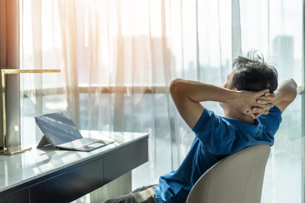 NovoEd Careers Page - Flexible Hours Hybrid Workplace Graphic