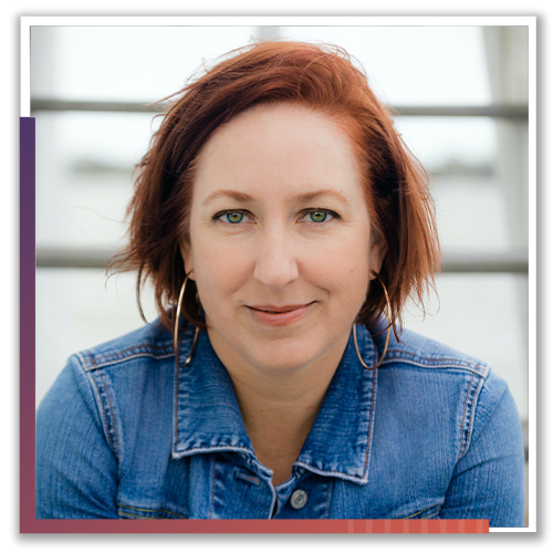 Julie Henry Podcast Headshot