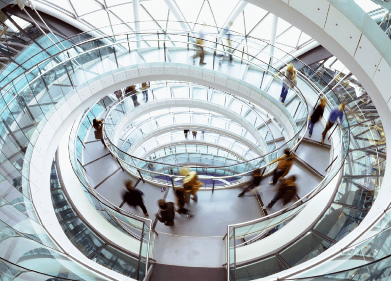 Deciphering a Digital Paradox: The Relationship Between Connectivity and Agility at Work
